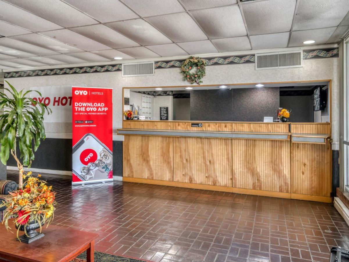 Oyo Hotel Battleboro Extérieur photo